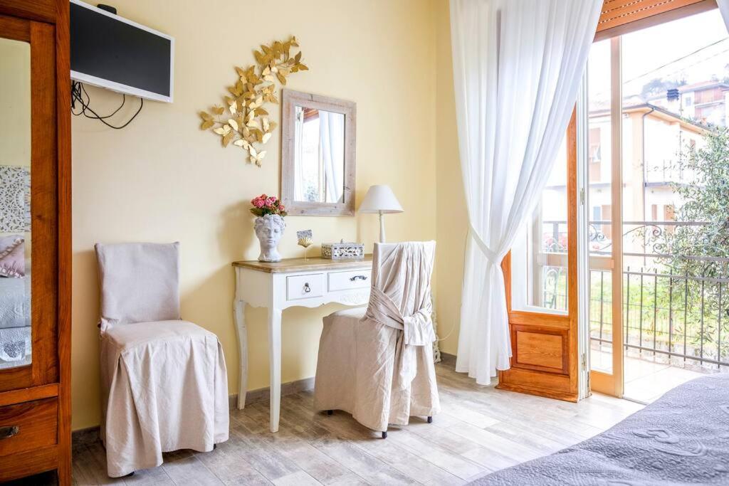 Annali Casa Vacanze - Shabby Style Nella Natura La Spezia Kültér fotó