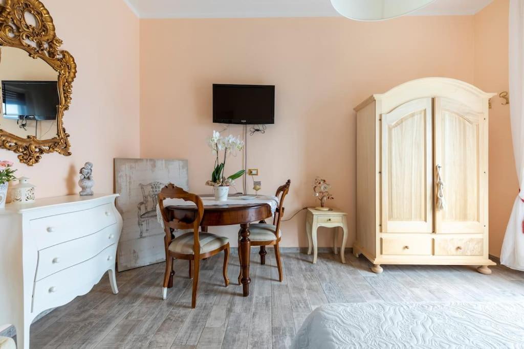 Annali Casa Vacanze - Shabby Style Nella Natura La Spezia Kültér fotó