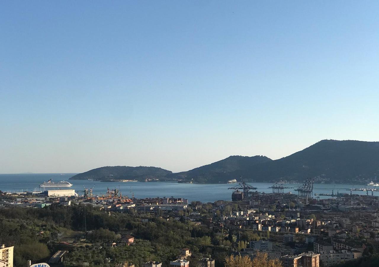 Annali Casa Vacanze - Shabby Style Nella Natura La Spezia Kültér fotó