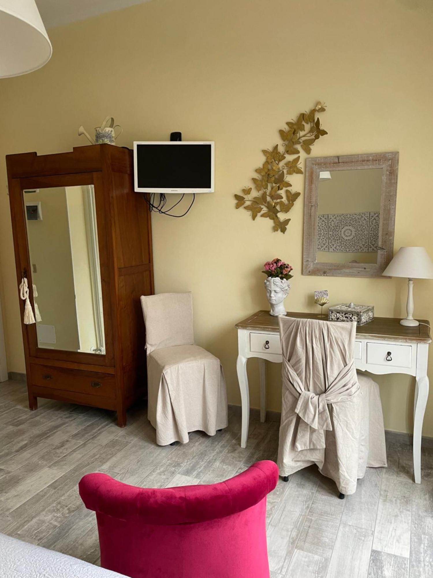 Annali Casa Vacanze - Shabby Style Nella Natura La Spezia Kültér fotó